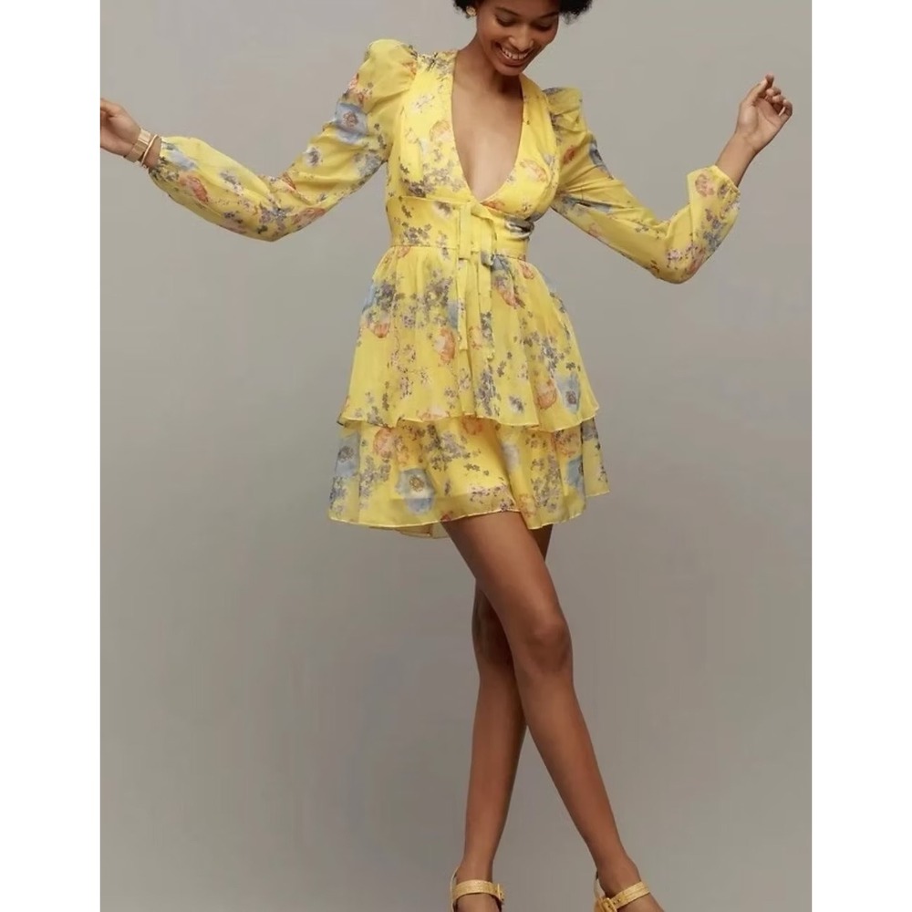 NWT Mac Duggal Floral Ruffle Mini / Sizes 6 & 8 / MSRP $298 /‎ Fun & Flirty!